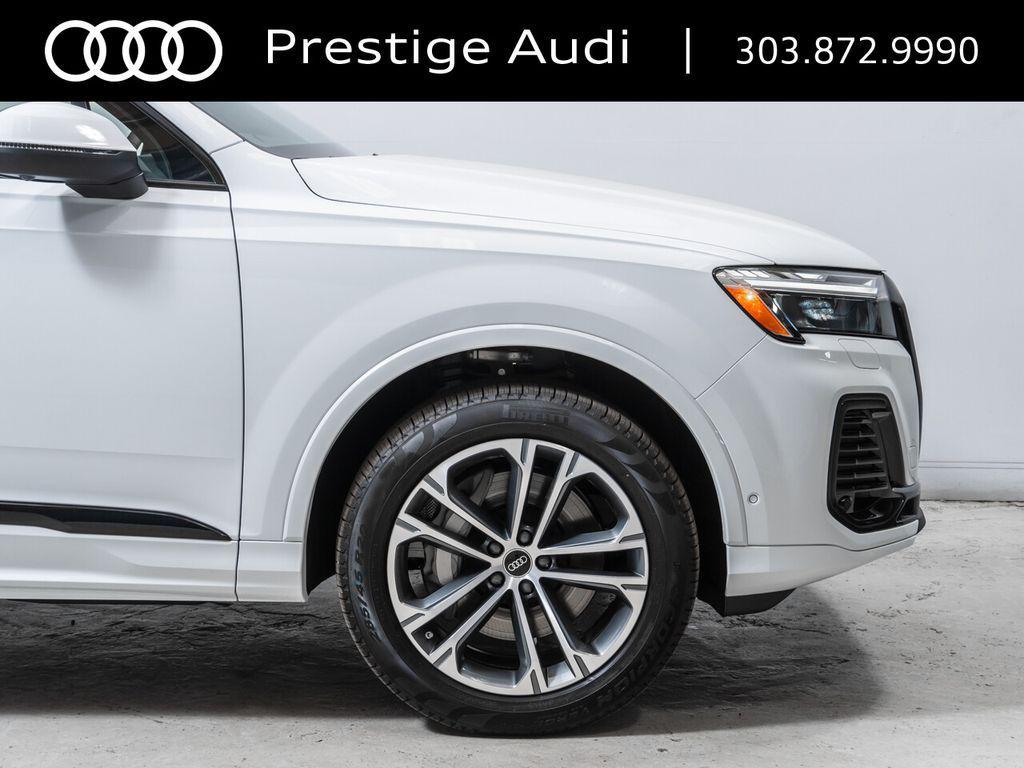 new 2026 Audi Q7 car, priced at $68,094