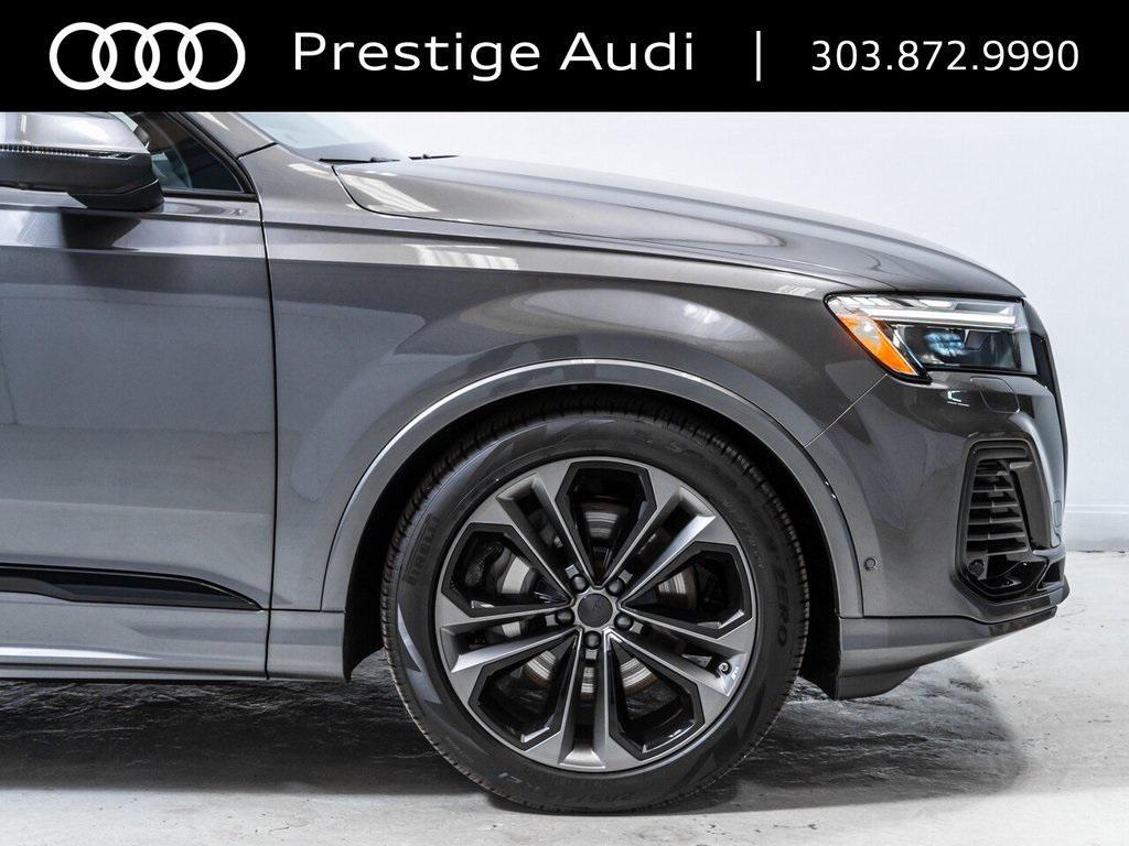 new 2026 Audi Q7 car, priced at $79,804