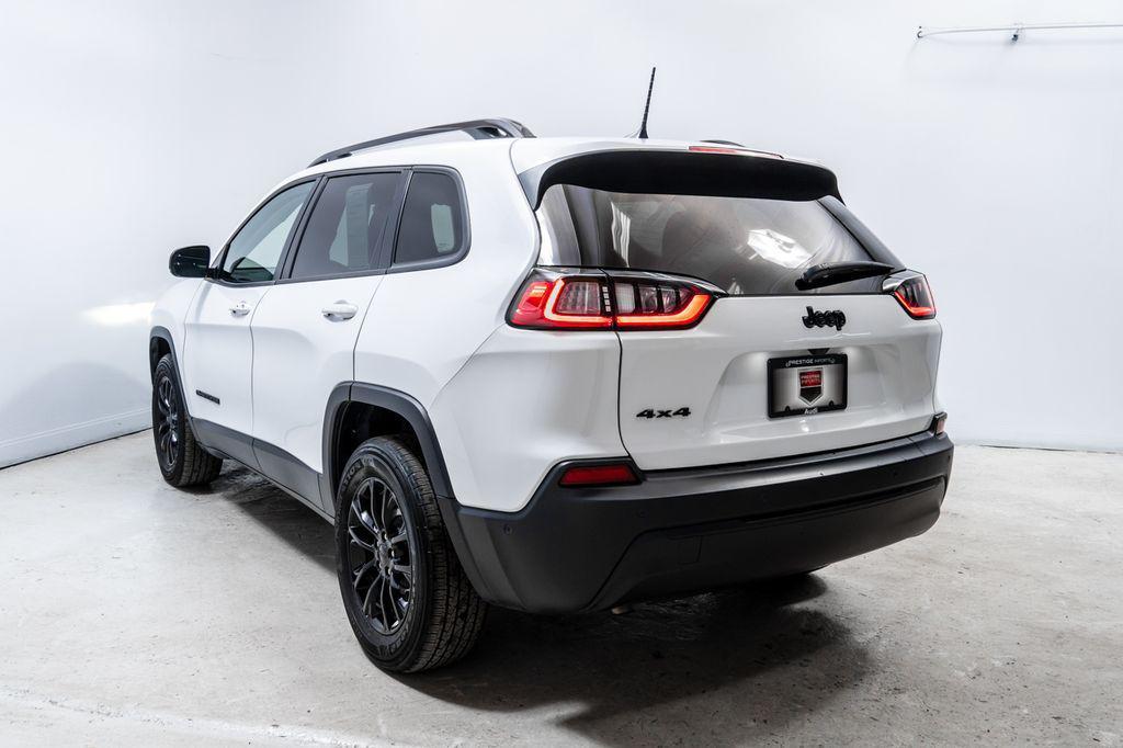 used 2023 Jeep Cherokee car, priced at $23,992