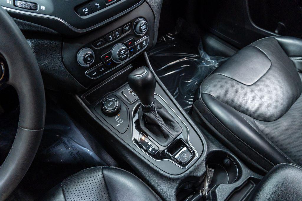 used 2023 Jeep Cherokee car, priced at $23,992