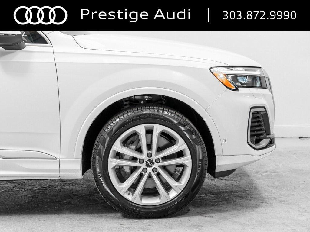 used 2025 Audi Q7 car, priced at $50,991