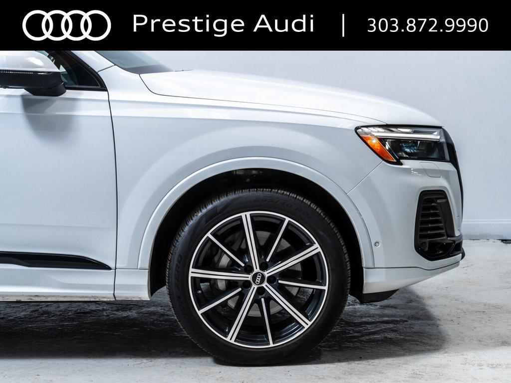 used 2025 Audi Q7 car, priced at $52,991