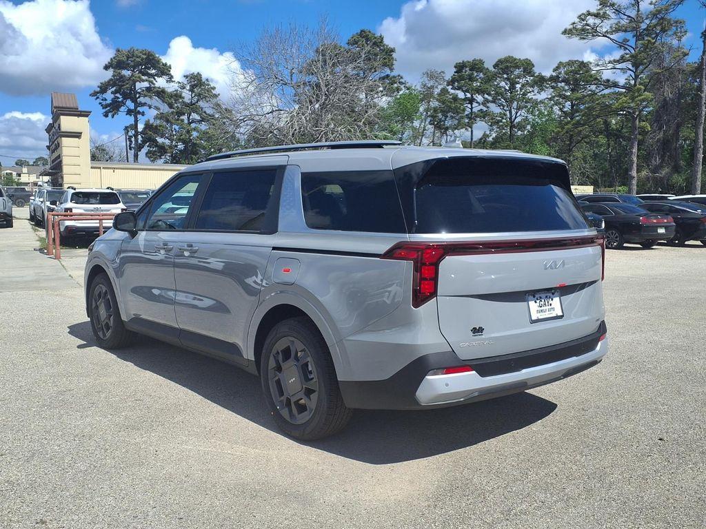new 2026 Kia Carnival Hybrid car, priced at $43,664