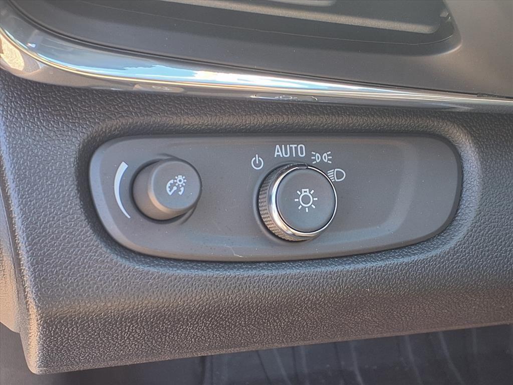 new 2026 Buick Envista car, priced at $28,445