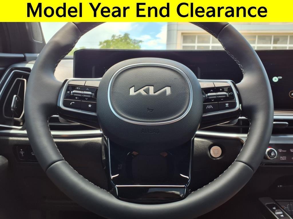 new 2025 Kia Sorento Hybrid car, priced at $42,920