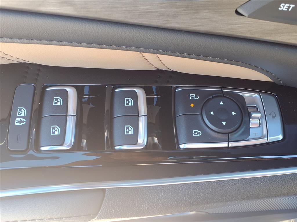 new 2026 Kia Sorento car, priced at $44,045