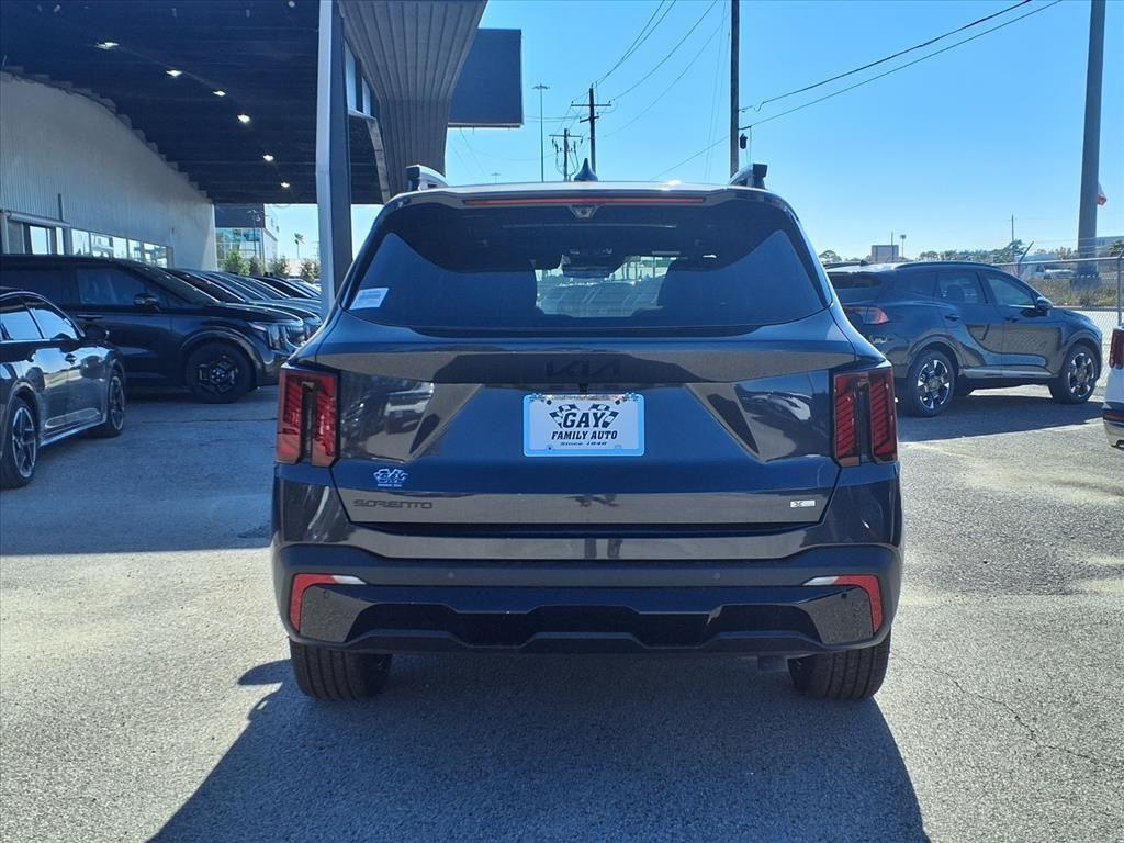 new 2026 Kia Sorento car, priced at $44,045