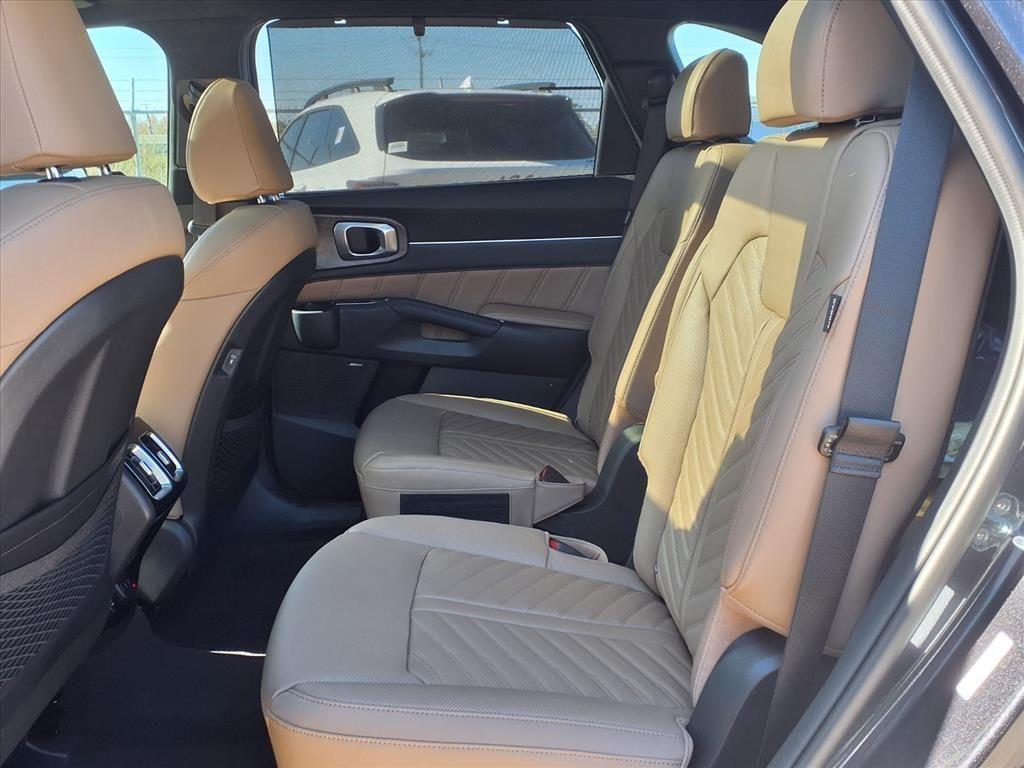 new 2026 Kia Sorento car, priced at $44,045