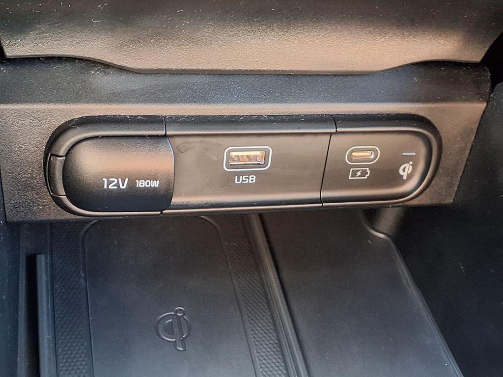 used 2024 Kia Telluride car, priced at $37,216