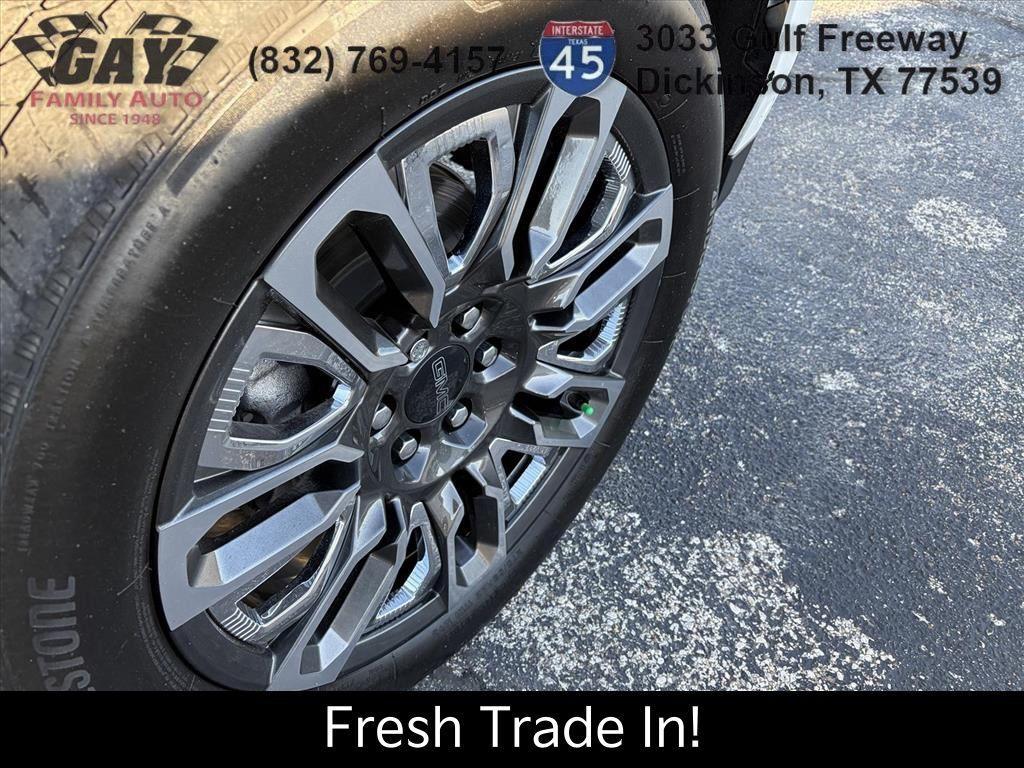 used 2023 GMC Yukon car, priced at $68,991