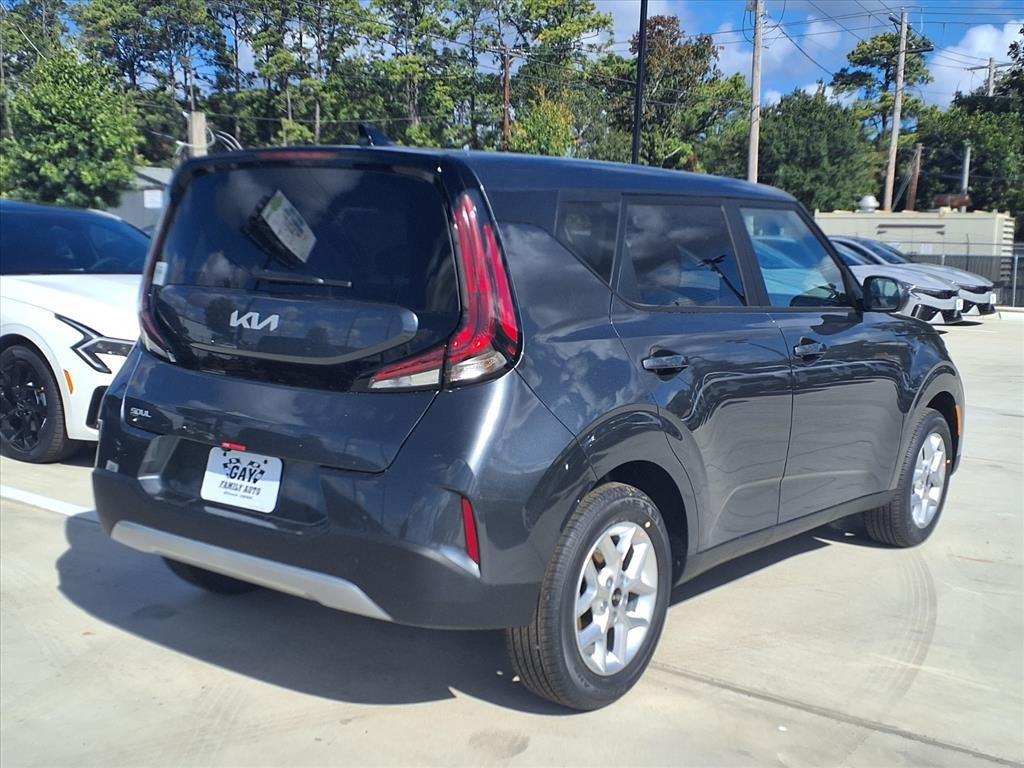 new 2025 Kia Soul car, priced at $20,551