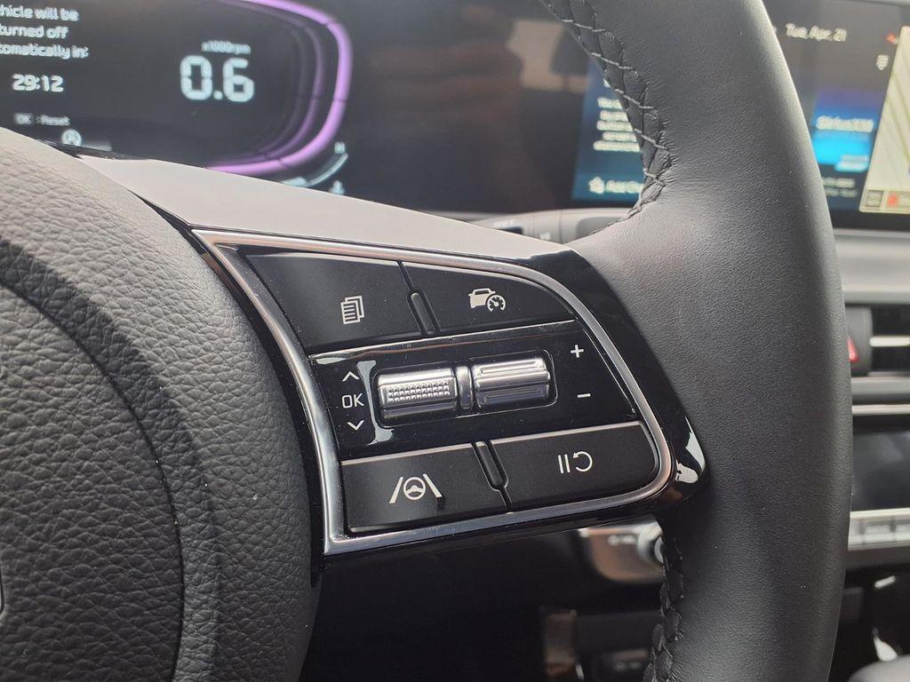 used 2025 Kia Seltos car, priced at $21,216