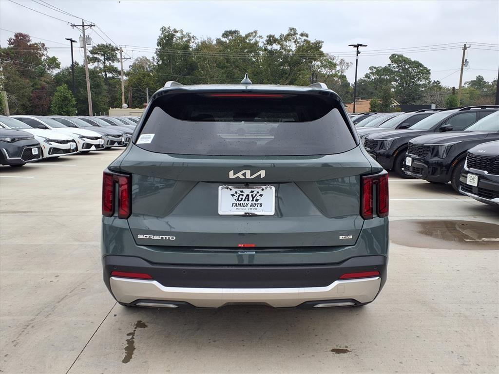 new 2026 Kia Sorento Hybrid car, priced at $42,228