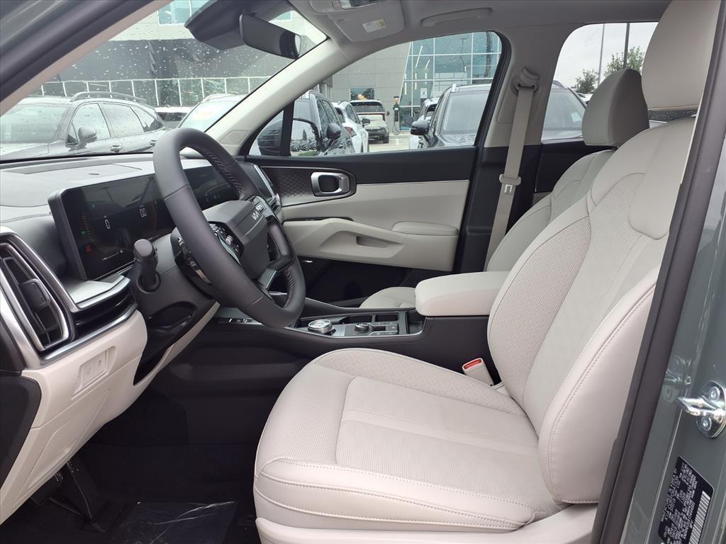 new 2026 Kia Sorento Hybrid car, priced at $42,228