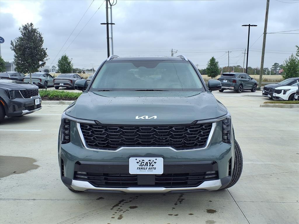 new 2026 Kia Sorento Hybrid car, priced at $42,228