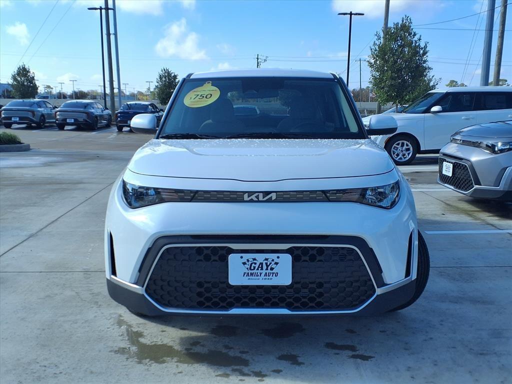 new 2025 Kia Soul car, priced at $21,148