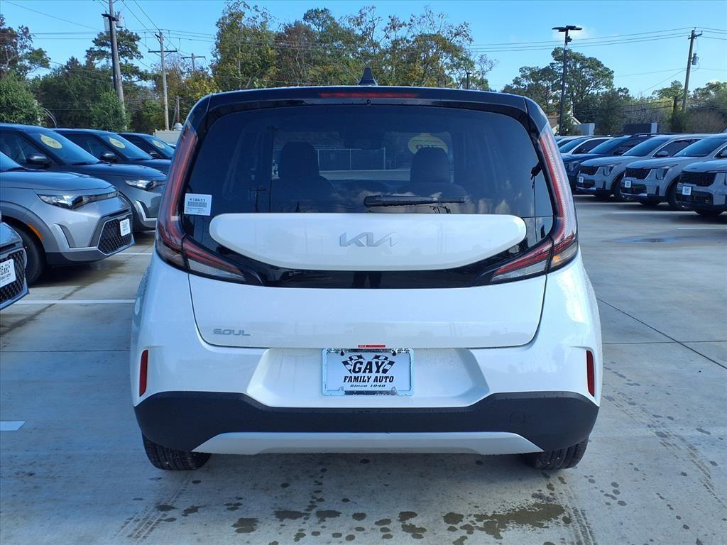 new 2025 Kia Soul car, priced at $21,148
