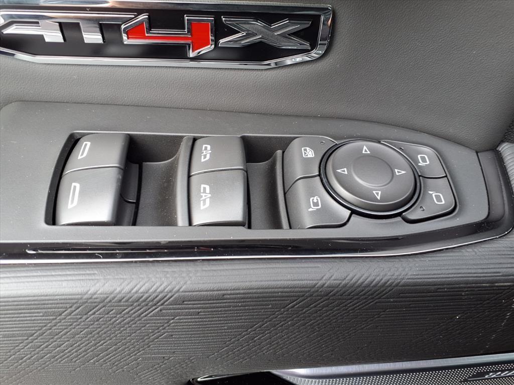 new 2026 GMC Sierra 1500 car, priced at $75,980