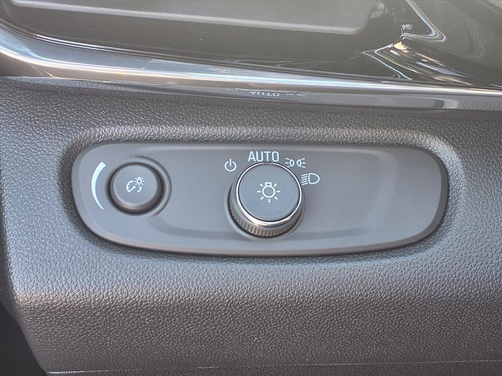 new 2026 Buick Envista car, priced at $29,442