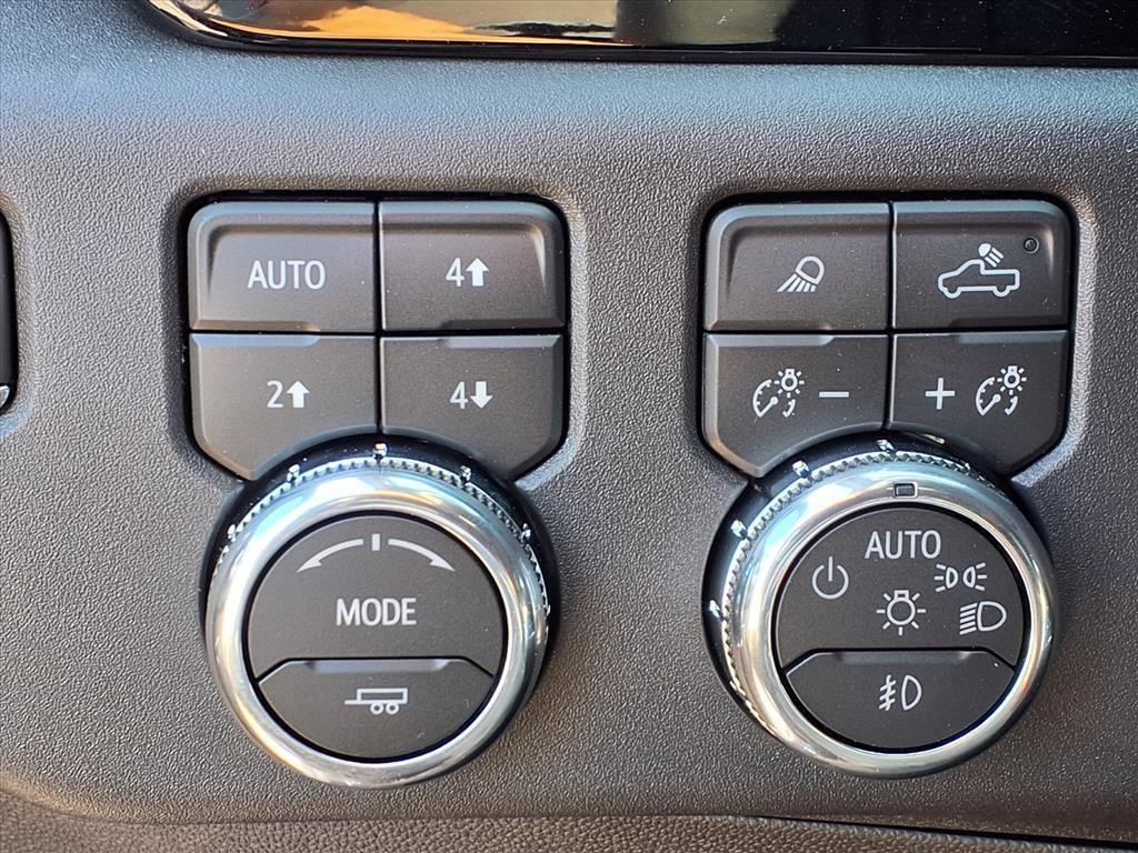 new 2026 GMC Sierra 1500 car, priced at $60,925