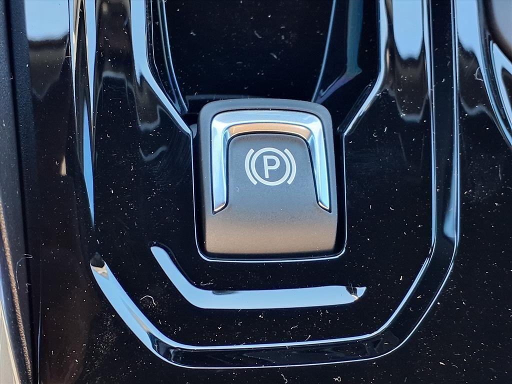 new 2026 GMC Canyon car, priced at $44,502