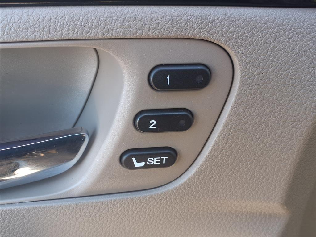 used 2021 Honda Pilot car, priced at $20,991