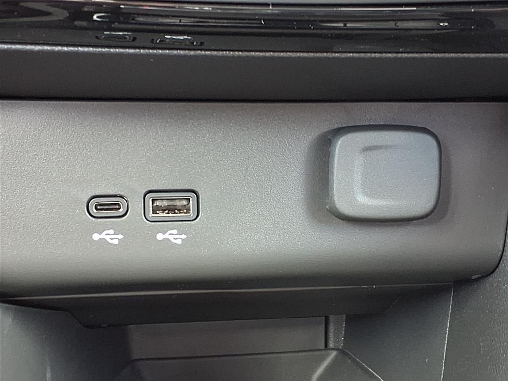 new 2026 Buick Encore GX car, priced at $25,585