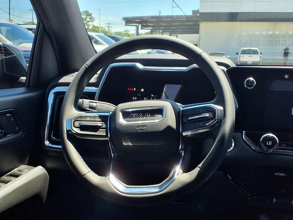 new 2026 GMC Canyon car, priced at $43,513