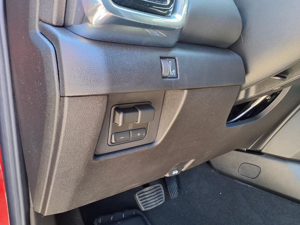 new 2026 GMC Canyon car, priced at $43,513