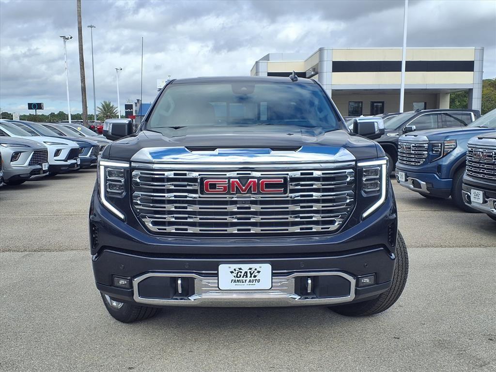 new 2026 GMC Sierra 1500 car, priced at $68,940