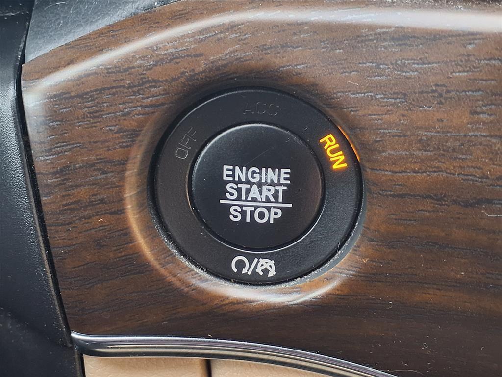 used 2017 Jeep Grand Cherokee car, priced at $17,991