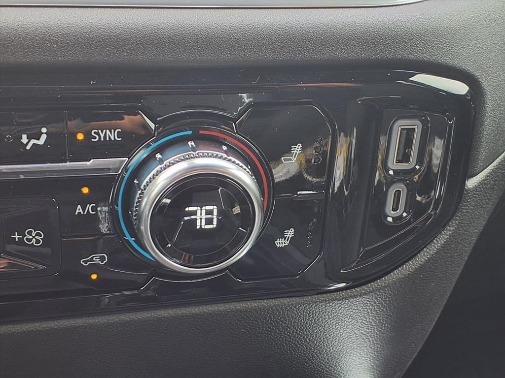 new 2026 GMC Sierra 1500 car, priced at $58,995