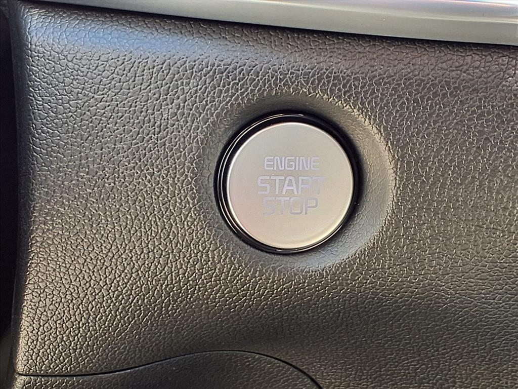 new 2026 Kia Sorento Hybrid car, priced at $46,973