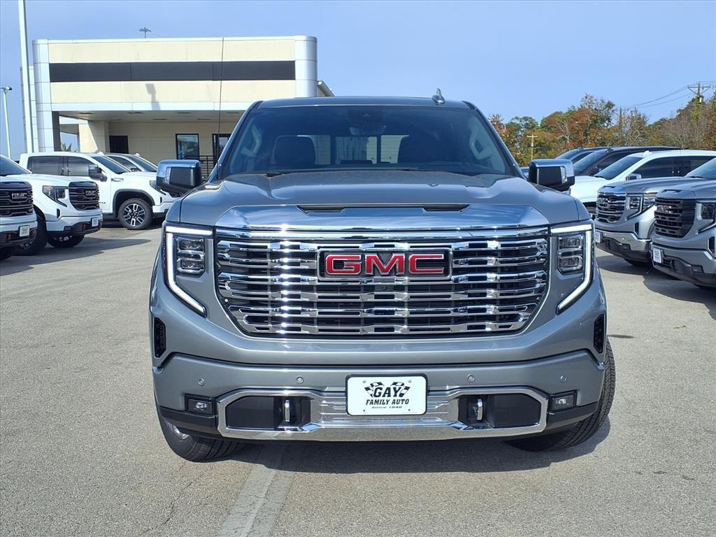new 2026 GMC Sierra 1500 car, priced at $70,984