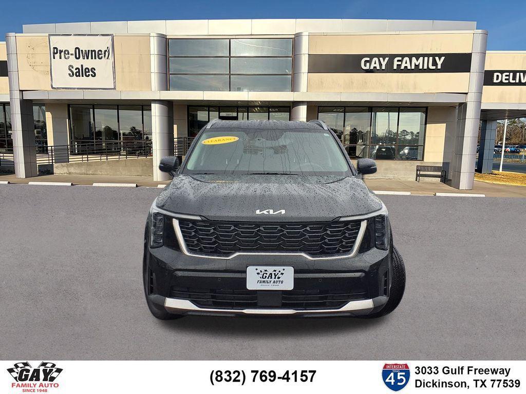 used 2026 Kia Sorento car, priced at $31,216
