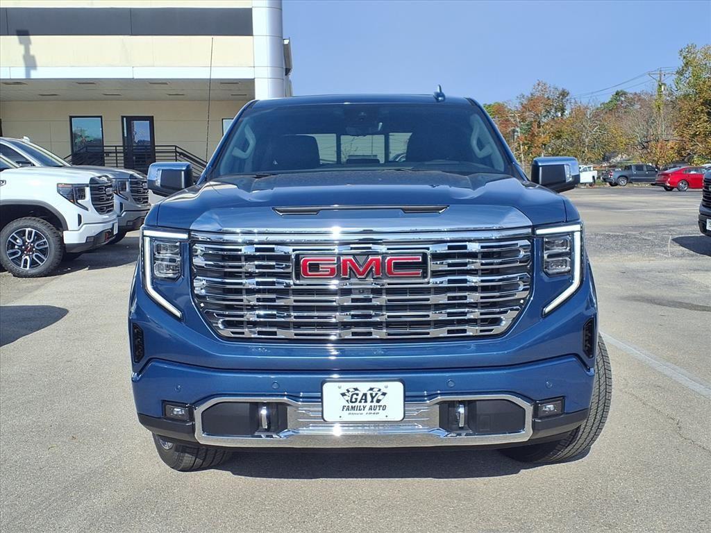 new 2026 GMC Sierra 1500 car, priced at $70,984
