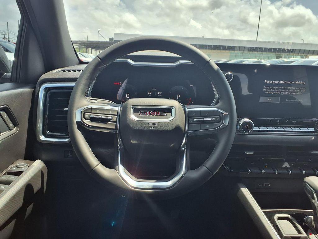 new 2026 GMC Canyon car, priced at $40,754