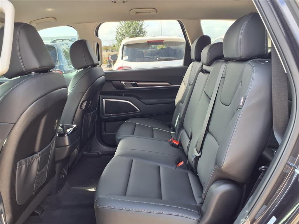 new 2025 Kia Telluride car, priced at $33,991