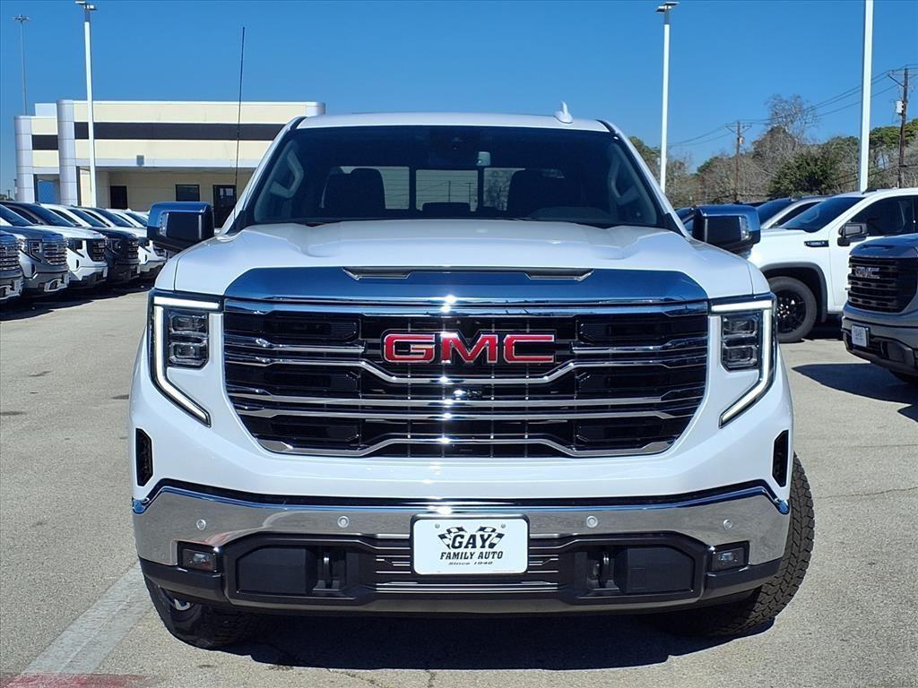 new 2026 GMC Sierra 1500 car, priced at $63,200