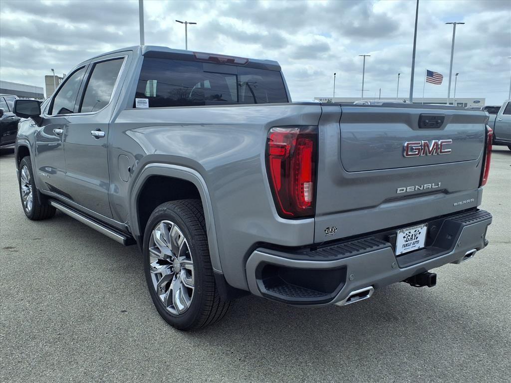 new 2026 GMC Sierra 1500 car, priced at $73,634