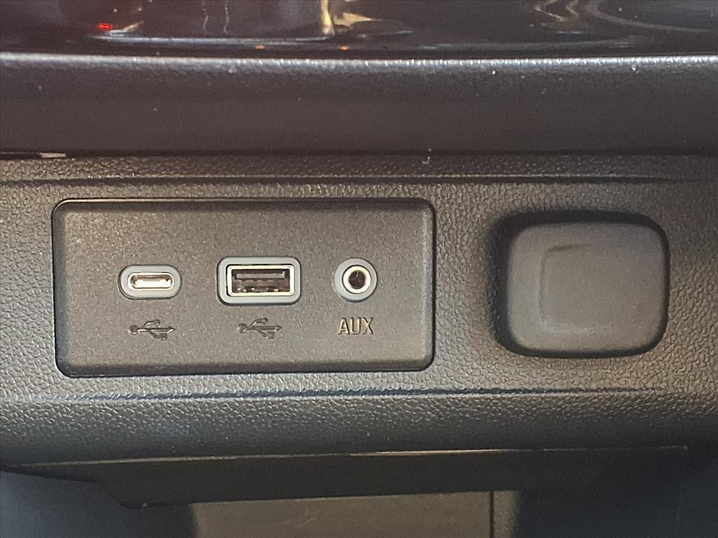 used 2023 Buick Encore GX car, priced at $20,991