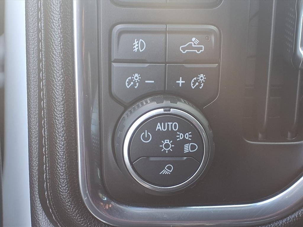 used 2020 Chevrolet Silverado 1500 car, priced at $34,991