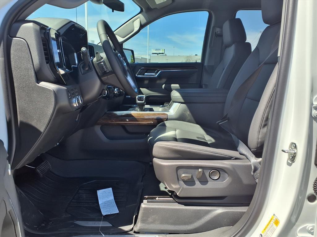 new 2026 GMC Sierra 1500 car, priced at $57,905