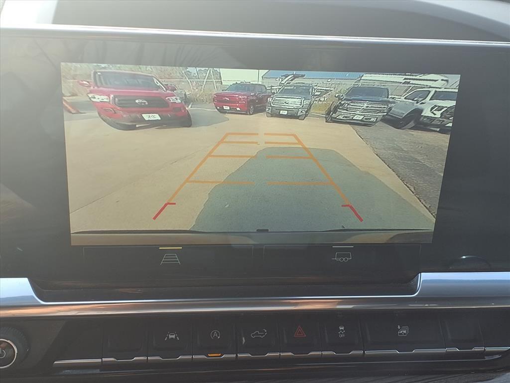 used 2022 Chevrolet Silverado 1500 car, priced at $37,991