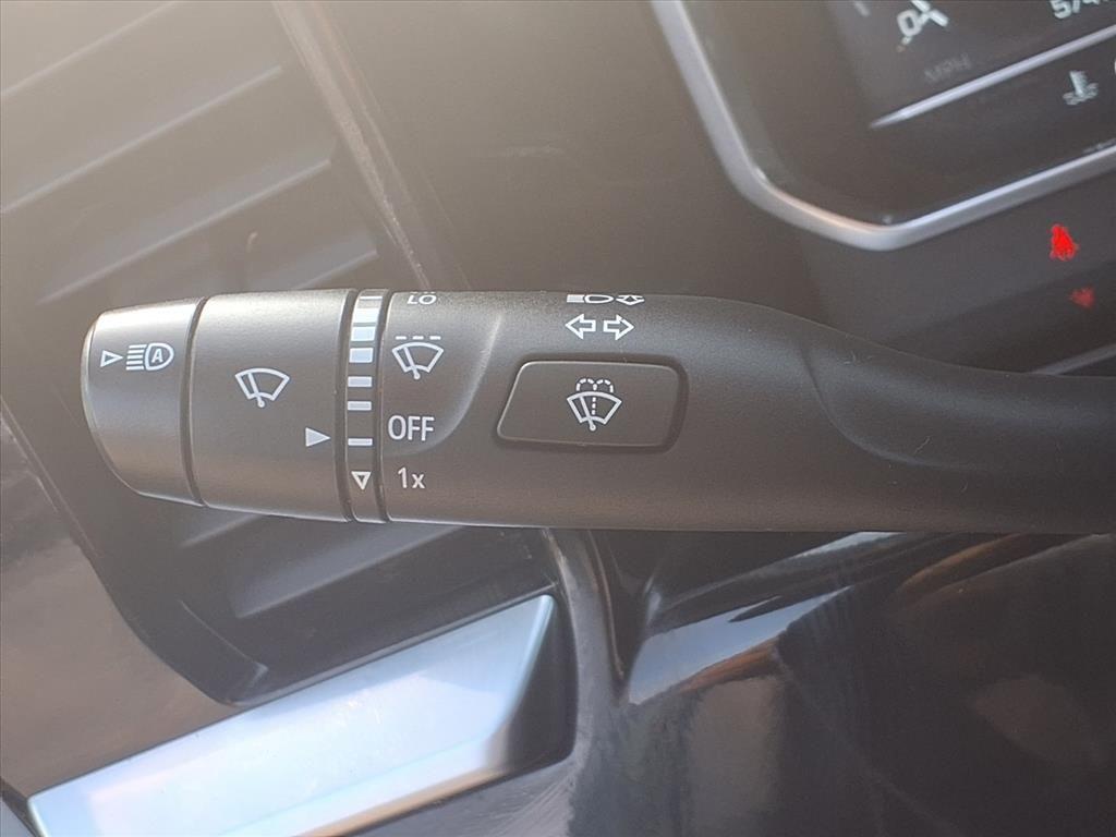 used 2022 Chevrolet Silverado 1500 car, priced at $37,991