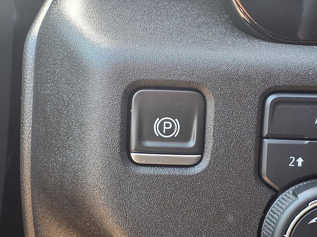 used 2022 Chevrolet Silverado 1500 car, priced at $37,991