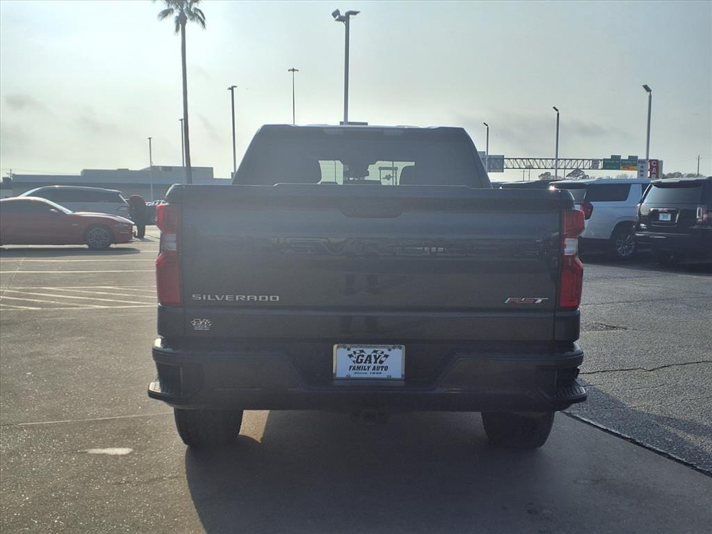 used 2022 Chevrolet Silverado 1500 car, priced at $37,991