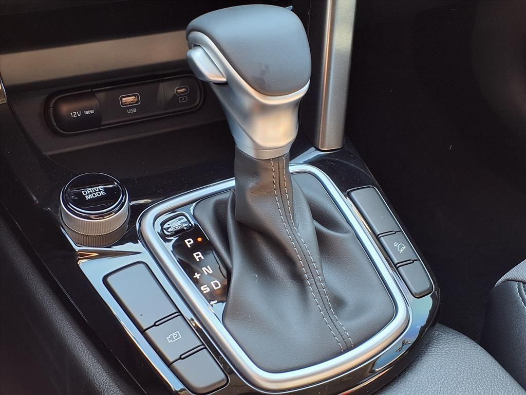 new 2026 Kia Seltos car, priced at $25,385