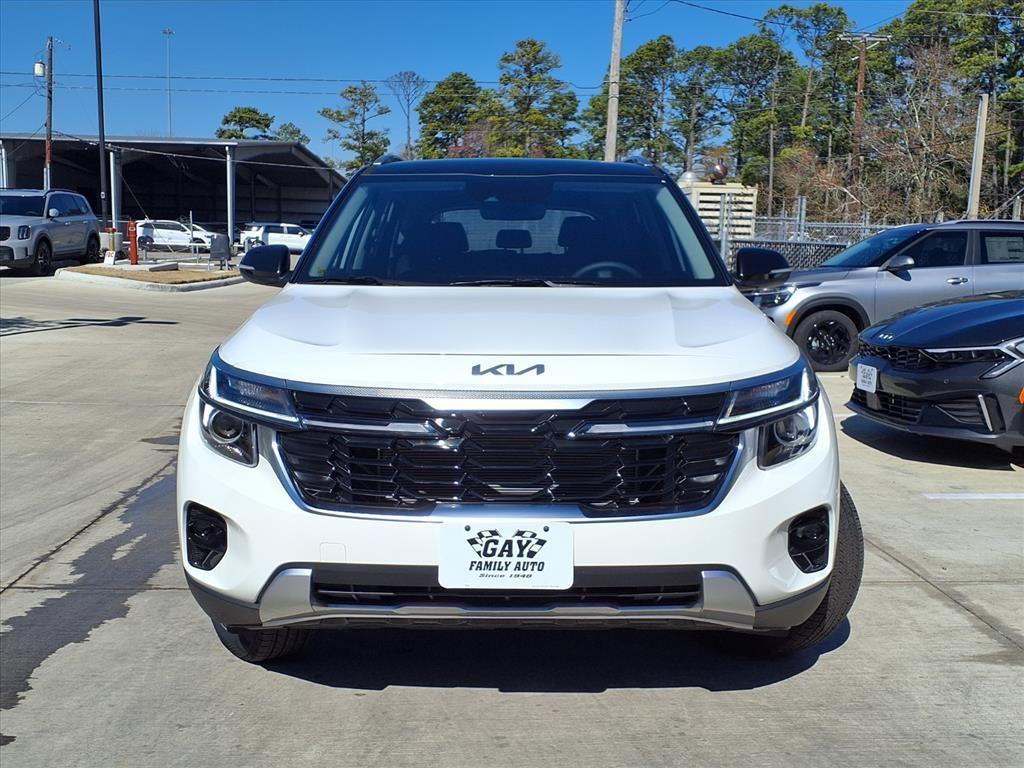 new 2026 Kia Seltos car, priced at $25,385