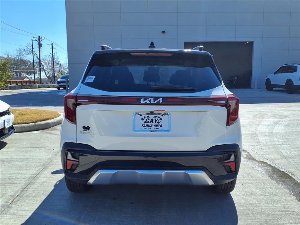 new 2026 Kia Seltos car, priced at $25,385
